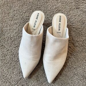 Anne Klein Cream Pointed Slip-On Mules